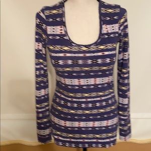 Nollie Long sleeve top